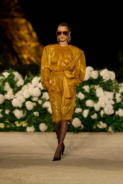 Look 31